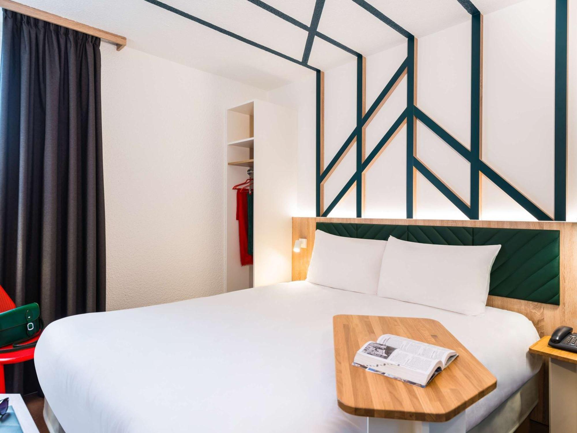 Ibis Styles Rouen Val De Reuil Hotell Val-de-Reuil Eksteriør bilde