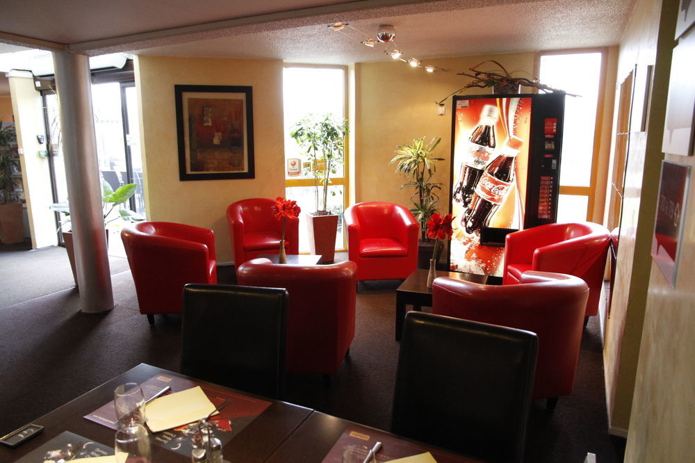 Ibis Styles Rouen Val De Reuil Hotell Val-de-Reuil Eksteriør bilde